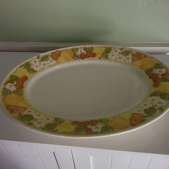 Metlox Platter - Picture 1 of 6